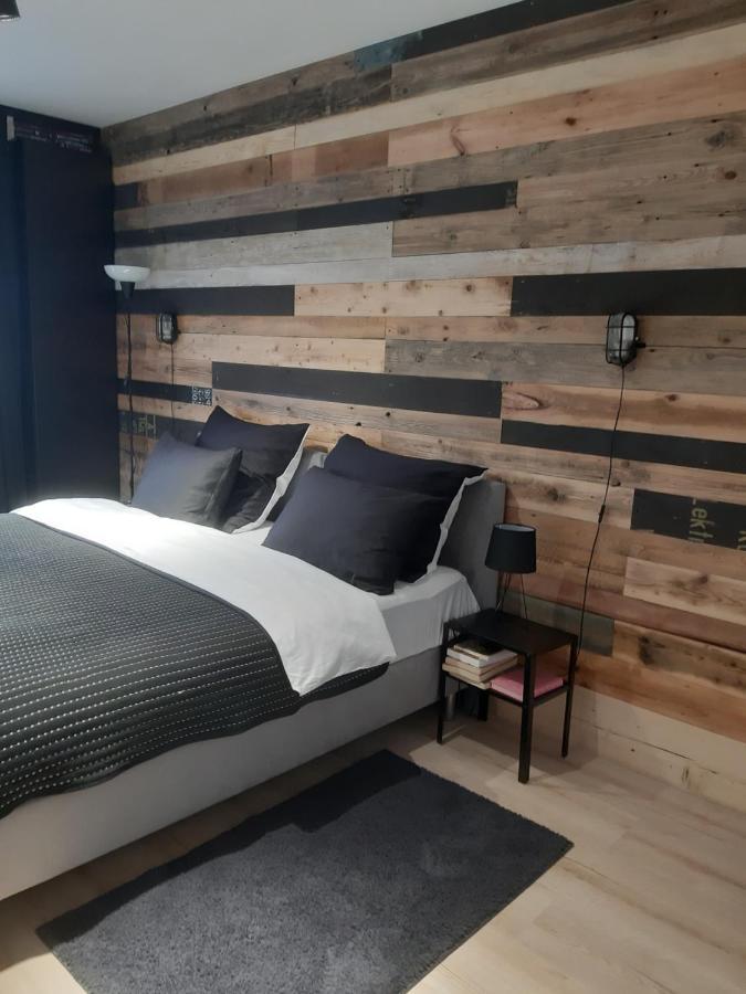 Apartament Nad Wilga ガルボリン エクステリア 写真